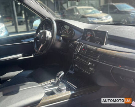 Серый БМВ Х5, объемом двигателя 3 л и пробегом 133 тыс. км за 31500 $, фото 19 на Automoto.ua