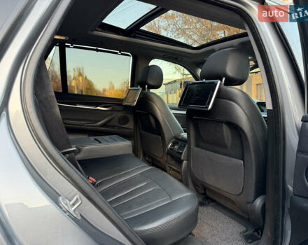 Серый БМВ Х5, объемом двигателя 2.98 л и пробегом 209 тыс. км за 19500 $, фото 29 на Automoto.ua