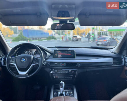 Серый БМВ Х5, объемом двигателя 2 л и пробегом 112 тыс. км за 25200 $, фото 30 на Automoto.ua