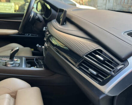 Серый БМВ Х5, объемом двигателя 2.98 л и пробегом 110 тыс. км за 34500 $, фото 6 на Automoto.ua