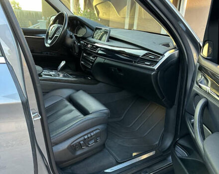 Серый БМВ Х5, объемом двигателя 2.98 л и пробегом 155 тыс. км за 25000 $, фото 20 на Automoto.ua