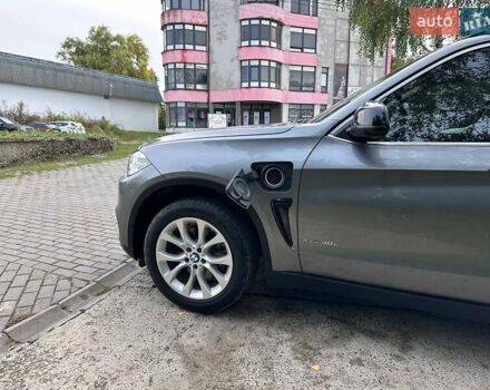 Сірий БМВ Х5, об'ємом двигуна 0 л та пробігом 86 тис. км за 24000 $, фото 2 на Automoto.ua