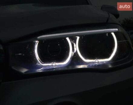 Серый БМВ Х5, объемом двигателя 2 л и пробегом 131 тыс. км за 27800 $, фото 42 на Automoto.ua