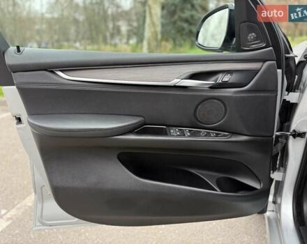Сірий БМВ Х5, об'ємом двигуна 2.98 л та пробігом 140 тис. км за 27500 $, фото 21 на Automoto.ua