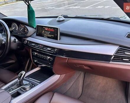 Сірий БМВ Х5, об'ємом двигуна 2.99 л та пробігом 178 тис. км за 39500 $, фото 20 на Automoto.ua