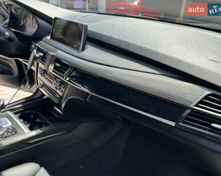 Сірий БМВ Х5, об'ємом двигуна 2 л та пробігом 136 тис. км за 31000 $, фото 32 на Automoto.ua