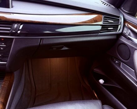 Серый БМВ Х5, объемом двигателя 3 л и пробегом 163 тыс. км за 41000 $, фото 11 на Automoto.ua