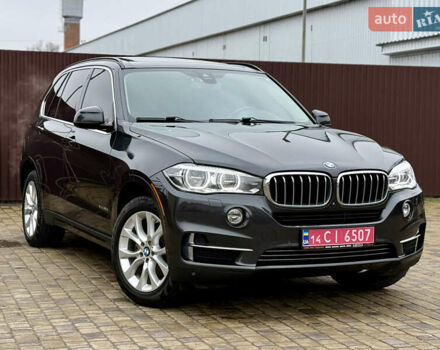 Серый БМВ Х5, объемом двигателя 3 л и пробегом 220 тыс. км за 25300 $, фото 2 на Automoto.ua