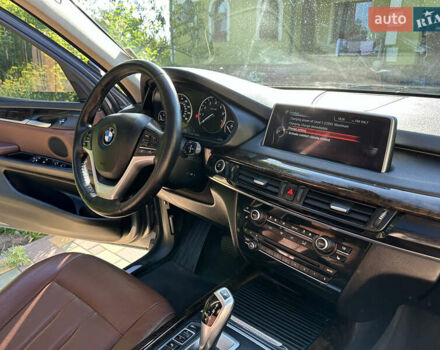 Серый БМВ Х5, объемом двигателя 2 л и пробегом 176 тыс. км за 29900 $, фото 16 на Automoto.ua