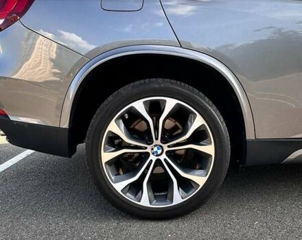 Серый БМВ Х5, объемом двигателя 2 л и пробегом 149 тыс. км за 28000 $, фото 17 на Automoto.ua
