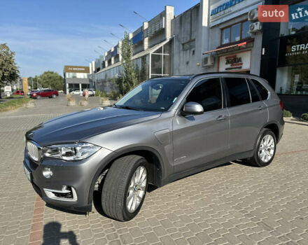 Серый БМВ Х5, объемом двигателя 2 л и пробегом 176 тыс. км за 29900 $, фото 3 на Automoto.ua