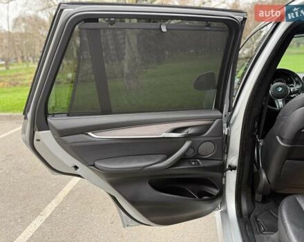 Сірий БМВ Х5, об'ємом двигуна 2.98 л та пробігом 140 тис. км за 27500 $, фото 23 на Automoto.ua