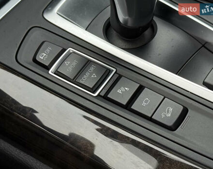 Серый БМВ Х5, объемом двигателя 3 л и пробегом 220 тыс. км за 25300 $, фото 49 на Automoto.ua