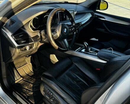 Сірий БМВ Х5, об'ємом двигуна 2.99 л та пробігом 219 тис. км за 35000 $, фото 3 на Automoto.ua