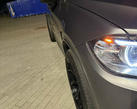 Серый БМВ Х5, объемом двигателя 2.98 л и пробегом 156 тыс. км за 30000 $, фото 9 на Automoto.ua