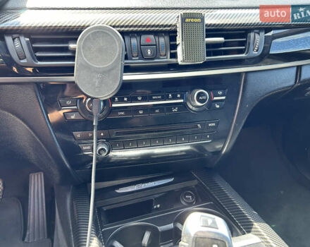 Сірий БМВ Х5, об'ємом двигуна 2 л та пробігом 136 тис. км за 31000 $, фото 60 на Automoto.ua