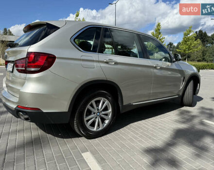Серый БМВ Х5, объемом двигателя 3 л и пробегом 131 тыс. км за 27850 $, фото 4 на Automoto.ua