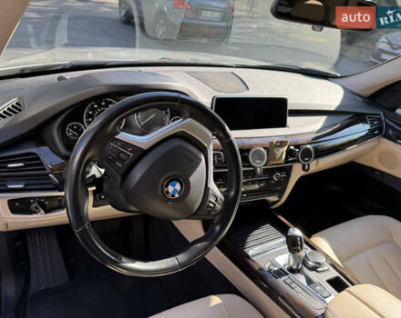 Серый БМВ Х5, объемом двигателя 2.98 л и пробегом 149 тыс. км за 20500 $, фото 6 на Automoto.ua