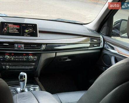 Серый БМВ Х5, объемом двигателя 2.98 л и пробегом 209 тыс. км за 19500 $, фото 34 на Automoto.ua