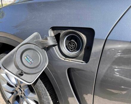 Сірий БМВ Х5, об'ємом двигуна 2 л та пробігом 49 тис. км за 24000 $, фото 5 на Automoto.ua