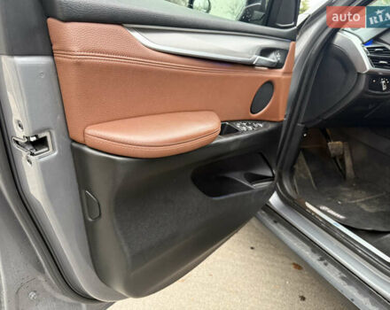 Серый БМВ Х5, объемом двигателя 2 л и пробегом 89 тыс. км за 27000 $, фото 18 на Automoto.ua