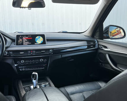 Сірий БМВ Х5, об'ємом двигуна 2.99 л та пробігом 193 тис. км за 27500 $, фото 18 на Automoto.ua