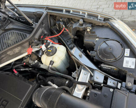 Серый БМВ Х5, объемом двигателя 2.98 л и пробегом 209 тыс. км за 19500 $, фото 15 на Automoto.ua