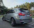 Серый БМВ Х5, объемом двигателя 3 л и пробегом 160 тыс. км за 34500 $, фото 5 на Automoto.ua