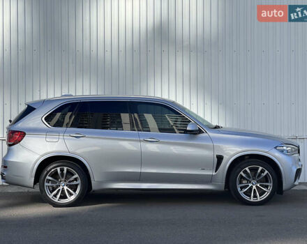 Сірий БМВ Х5, об'ємом двигуна 2.99 л та пробігом 193 тис. км за 27500 $, фото 4 на Automoto.ua