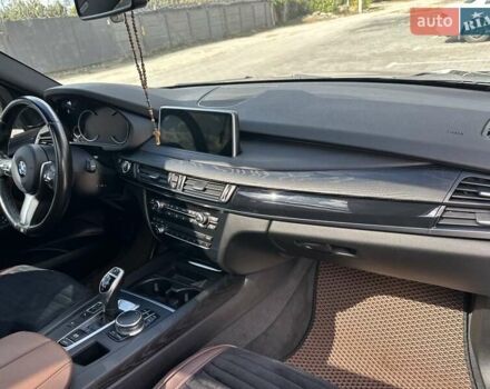 Серый БМВ Х5, объемом двигателя 2.99 л и пробегом 140 тыс. км за 42000 $, фото 12 на Automoto.ua
