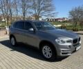 Серый БМВ Х5, объемом двигателя 2 л и пробегом 165 тыс. км за 27500 $, фото 2 на Automoto.ua