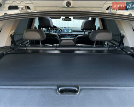 Сірий БМВ Х5, об'ємом двигуна 2.99 л та пробігом 193 тис. км за 27500 $, фото 38 на Automoto.ua