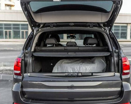 Серый БМВ Х5, объемом двигателя 2 л и пробегом 130 тыс. км за 24500 $, фото 17 на Automoto.ua