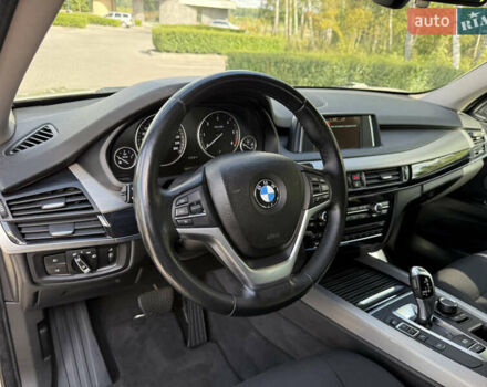 Серый БМВ Х5, объемом двигателя 3 л и пробегом 131 тыс. км за 27850 $, фото 15 на Automoto.ua