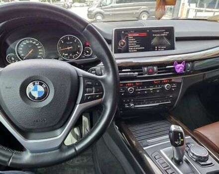 Сірий БМВ Х5, об'ємом двигуна 3 л та пробігом 241 тис. км за 32800 $, фото 3 на Automoto.ua