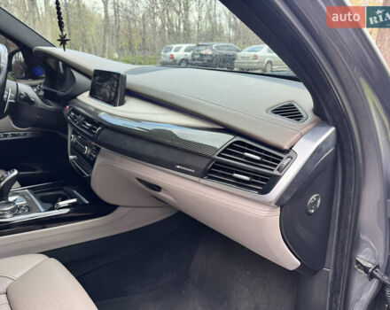 Серый БМВ Х5, объемом двигателя 3 л и пробегом 230 тыс. км за 36000 $, фото 26 на Automoto.ua