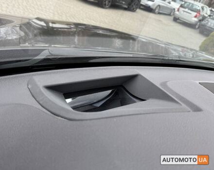 Серый БМВ Х5, объемом двигателя 2 л и пробегом 133 тыс. км за 29900 $, фото 29 на Automoto.ua