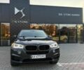 Сірий БМВ Х5, об'ємом двигуна 3 л та пробігом 254 тис. км за 19200 $, фото 1 на Automoto.ua