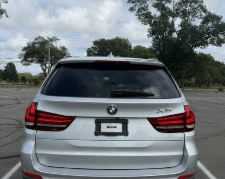 Сірий БМВ Х5, об'ємом двигуна 3 л та пробігом 72 тис. км за 11000 $, фото 4 на Automoto.ua