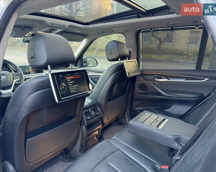 Серый БМВ Х5, объемом двигателя 2.98 л и пробегом 209 тыс. км за 19500 $, фото 22 на Automoto.ua