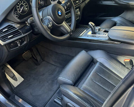 Серый БМВ Х5, объемом двигателя 2.98 л и пробегом 94 тыс. км за 29900 $, фото 2 на Automoto.ua