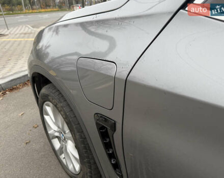 Серый БМВ Х5, объемом двигателя 2 л и пробегом 89 тыс. км за 27000 $, фото 21 на Automoto.ua
