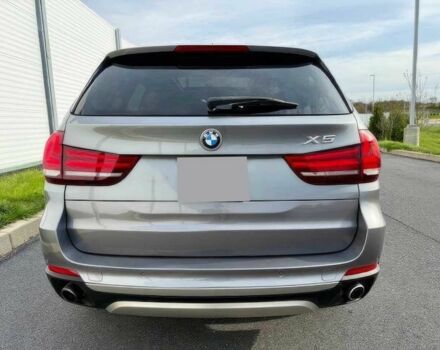 Серый БМВ Х5, объемом двигателя 3 л и пробегом 73 тыс. км за 6800 $, фото 5 на Automoto.ua