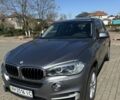 Серый БМВ Х5, объемом двигателя 2 л и пробегом 165 тыс. км за 27500 $, фото 1 на Automoto.ua