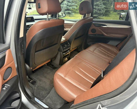 Серый БМВ Х5, объемом двигателя 2 л и пробегом 89 тыс. км за 27000 $, фото 25 на Automoto.ua