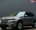 Сірий БМВ Х5, об'ємом двигуна 2 л та пробігом 187 тис. км за 22800 $, фото 1 на Automoto.ua