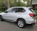 Серый БМВ Х5, объемом двигателя 2 л и пробегом 72 тыс. км за 20000 $, фото 5 на Automoto.ua