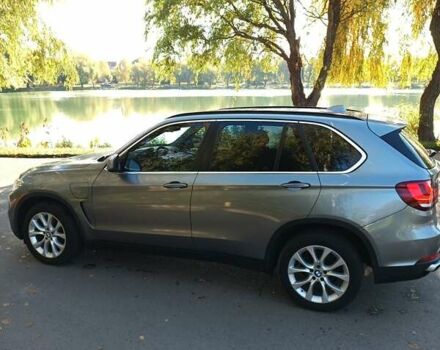 Серый БМВ Х5, объемом двигателя 2 л и пробегом 177 тыс. км за 19900 $, фото 3 на Automoto.ua