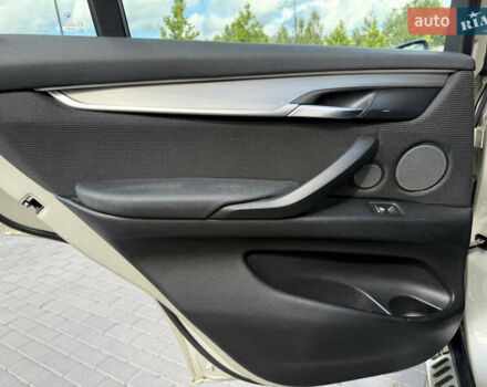 Серый БМВ Х5, объемом двигателя 3 л и пробегом 131 тыс. км за 27850 $, фото 19 на Automoto.ua