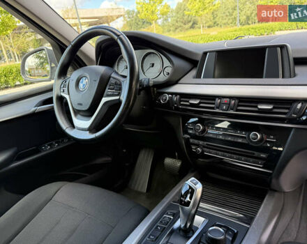 Серый БМВ Х5, объемом двигателя 2.99 л и пробегом 131 тыс. км за 28350 $, фото 27 на Automoto.ua